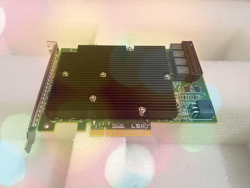 Karta kontrolera RAID LSI SAS  – Lsi 9300 16I Hba It Mode recenzja i cena